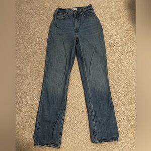 Abercrombie jeans